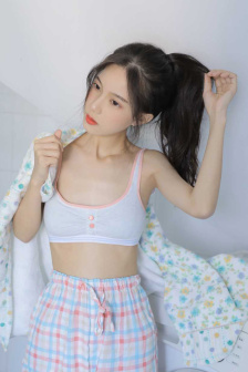 在床上打扑克全程不盖被子吗
